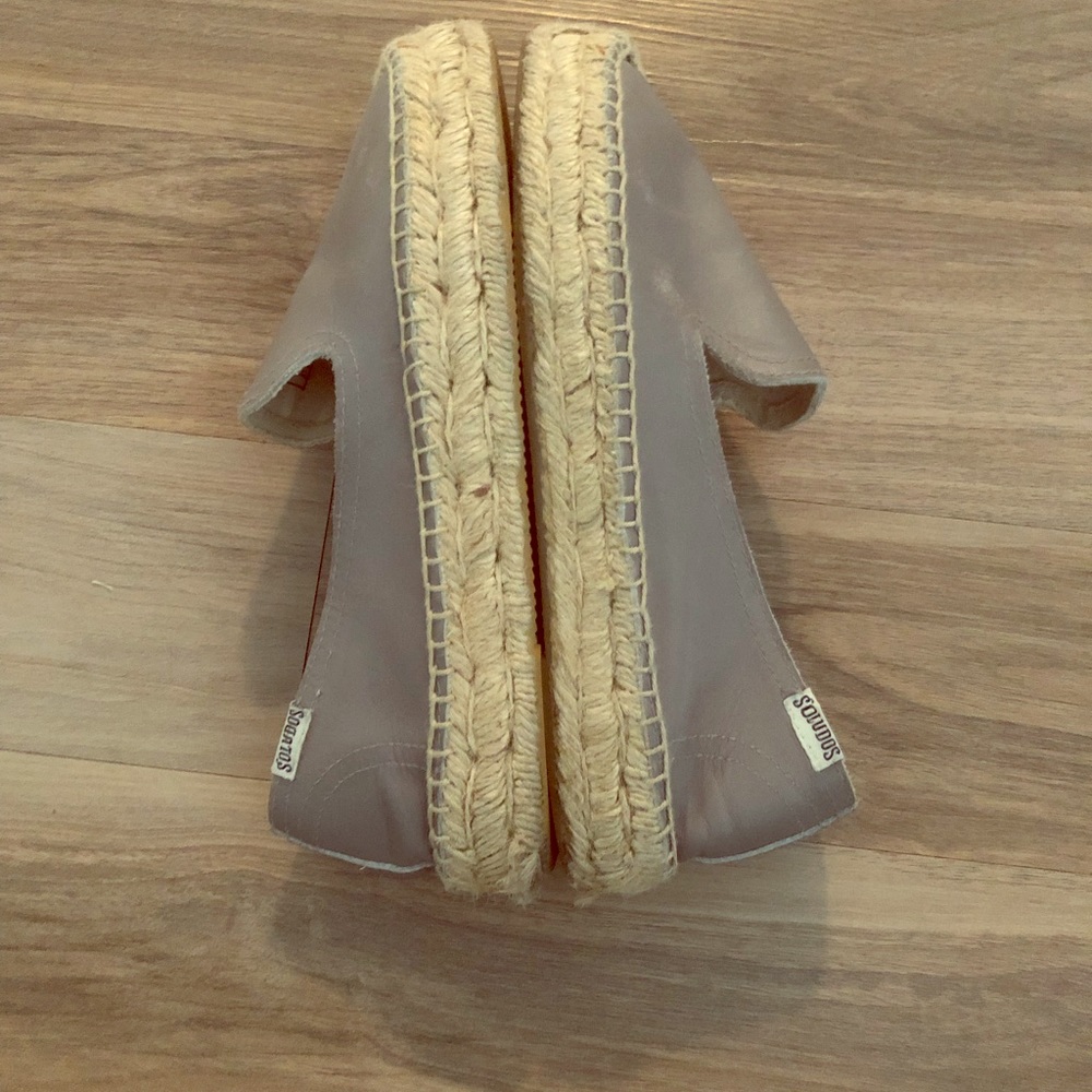Gray Leather Soludos